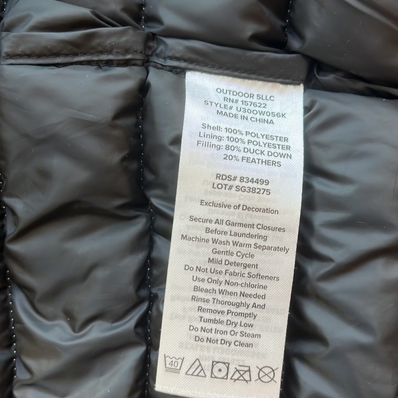 Boys XS 5/6 Brand New Condition Eddie Bauer Puffer jacket - Picture 5 of 7